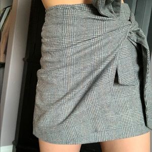 Plaid mini skirt with tie waist